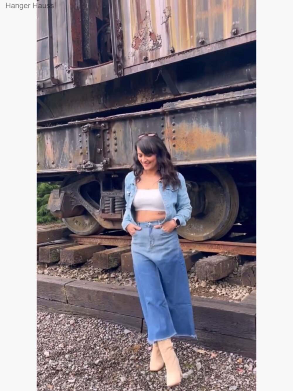 High Waist Raw Hem A-Line Maxi Denim Skirt with Pockets - Picture 7 of 7